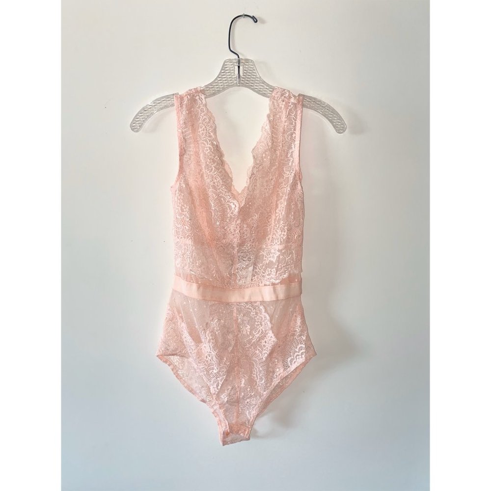 Boohoo Premium Lace Pink Body Suit